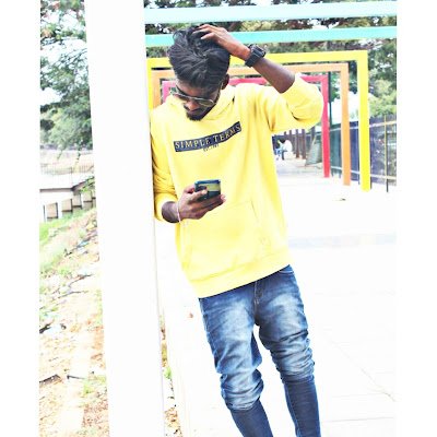 Izzu01041452's profile picture. 