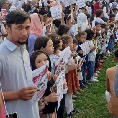 راستی کن که راستان رستند
راستان در جهان قوی دستند