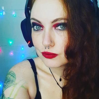 South Africa | Variety Twitch Streamer | Actual Redhead