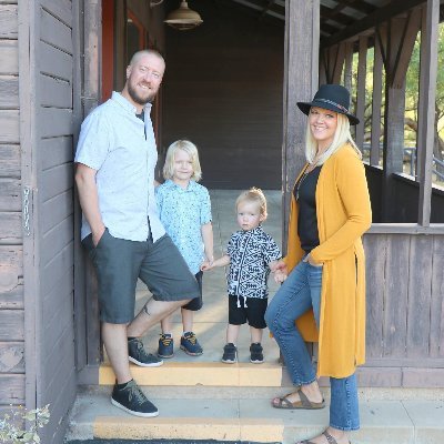 messymamanest's profile picture. Blogger, wife, mom of two boys. Helping out other mamas!