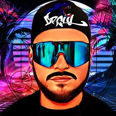 On a wet rock spinning through space, Florida living Texas raised 🇻🇪🇺🇸 CoD Warzone streamer/creator, catch me live on https://t.co/zmlN0Rcojj & YouTube👇🏼