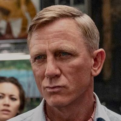 rexa57317090's profile picture. Verify Nerd