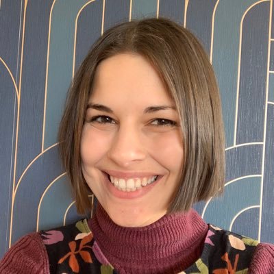 Writer based in Adelaide, Australia.
I rarely tweet – I'm here to follow editors and writers + giggle at witty tweets by clever people.