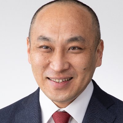 2023年４月の兵庫県議会議員選挙にて初当選
西宮生まれ、西宮育ちの宮っ子！　西宮市松原町在住
座右の銘「ひとりの百歩より　百人の一歩」　
子ども　くらし　福祉～ともに創ろう　ひょうごの未来～