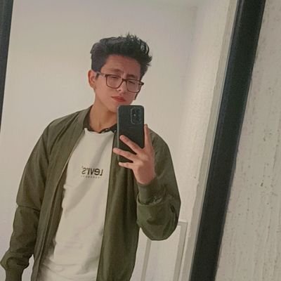 jeanmarti93's profile picture. 