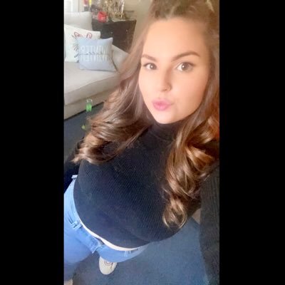 ItsssMadi's profile picture. Salisbury University '21❤️