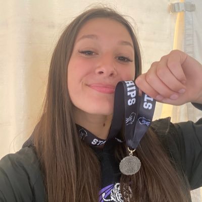 nealee_chiroff's profile picture. 