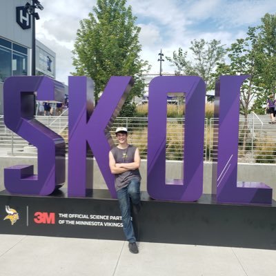 #SKOL 🏈 #WolvesBack 🏀Kwesi Adofo-Mensah Enthusiast 🇺🇲USA #1 Fan🇺🇲 Bottom Line, I want the Vikings to win a Super Bowl.