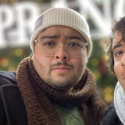 Amateur artist from the SF Bay Area. 🎥 ✨ 🌉 Film Nerd. 🤓