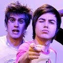 twitter dedicado a banda @rockrestart