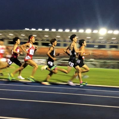 現役中距離ランナー(日本選手権出場経験あり)。練習の投稿とシューズの紹介がメイン。ランニング関係は基本フォロー返します。
800m 1'50 1500m 3'44 5000m 14'30 3000mSC 8'46(非)