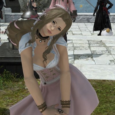 Aerith Gainsborough cosplay in FFXIV Character name: Aer'th Gainsborough Crystal/Zalera. From Latvia but Live in USA now