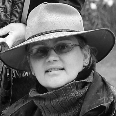 International artist using film and digital photography with a contemporary twist. Author of Journey. Art collector. Pilgrim. Etsy: https://t.co/odoCwhVUjF
