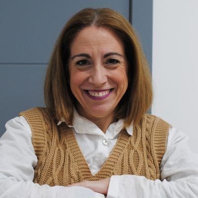 Orientadora Laboral. Técnica de inserción sociolaboral. Formadora de competencias profesionales para el empleo. Técnica de Empleo. Pedagoga.