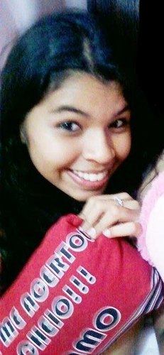 Às vezes você perdoa as pessoas, simplesmente porque você ainda as quer em sua vida.