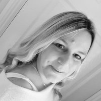 🐳Nikki🐳 (@twoginsfriday) 's Twitter Profile