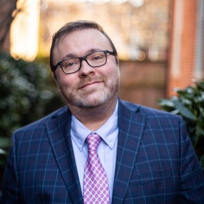 Co-Author of bestselling book “The Rainbow Parade: A Celebration of LGBTQ Identities & Allies” Advisory Committee @stonewallvisctr