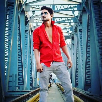 Tandi2Prahallad's profile picture. Geniuses