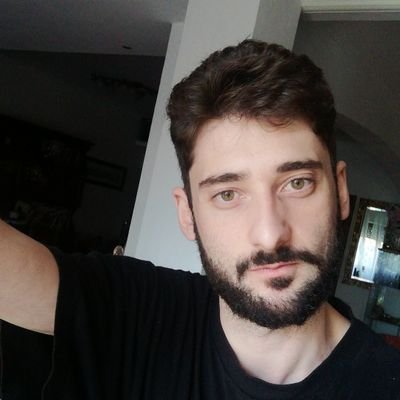 waiting_for_gio's profile picture. Me la sento molto tipo misterioso dalle qualità nascoste pur non avendo nessuna qualità né nascosta né manifesta.