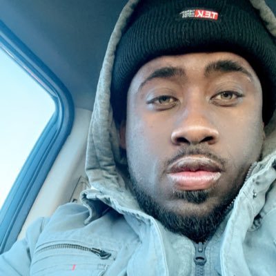 Rags to riches 💰i ain’t looking for no hand outs. 🤷🏾♂️💪🏾💯