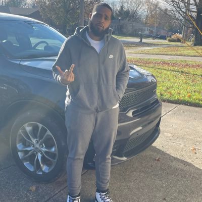 I’ll probably self destruct if I ever lose but I never do 502✈️832