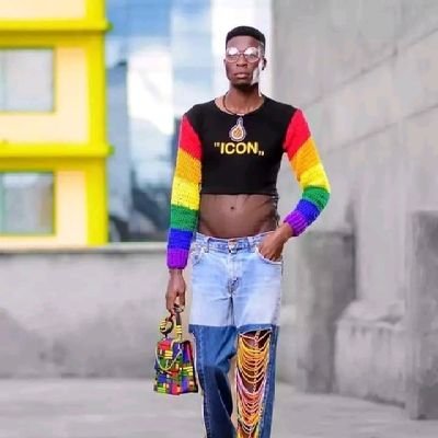 follow me back follow me on tiktok By name Tyronejv5 make a like 🥰🤩🤣