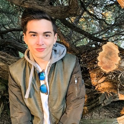PhD candidate @berkeleyMCB studying RNA biochemistry and reverse transcriptases | Puerto Rican 🇵🇷🏳️🌈