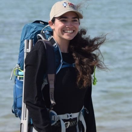 Conservation biology | MSc student @UWindsor studying Snow Buntings with the @LoveLab ❄ | BSc Biology @uOttawa 🌱 | She/her