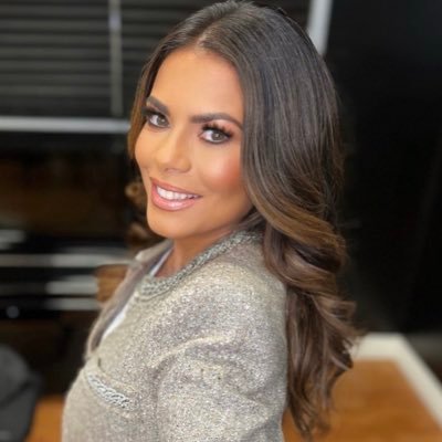 This page is dedicated to the talented Actress, Producer, Director & Singer 💖