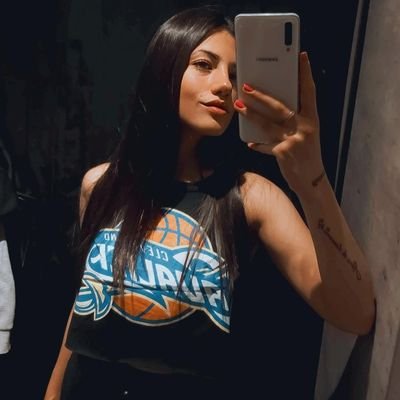 flordellagspera's profile picture. ⭐⭐⭐