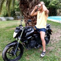 Julián (@julimoschini) 's Twitter Profile