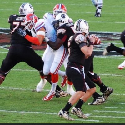 SpinItAthletics's profile picture. @StephenGarcia | Year round training for Gyrators | gy·rate: move or cause to move in a circle or spiral, especially quickly | Former gyrator for @gamecockfb |