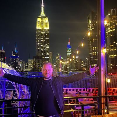 DamarTugrul's profile picture. Satış ve pazarlama uzmanı