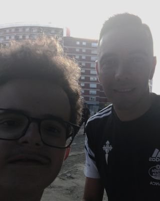 adricelta15's profile picture. 