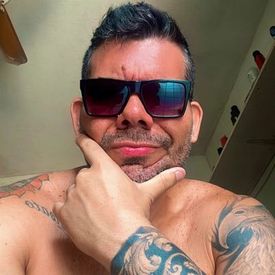 ThiagoCroato's profile picture. Paulista / PE , bom vivante , adepto do vaper , inimigo das plantas 🪴 em reality e curioso na medida certa pra se evitar 🤡😌🤭