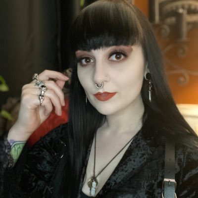 thehexbaby Profile Picture