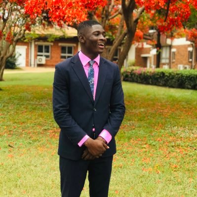 841b9bcfa52b406's profile picture. fit, energetic, honest, always luv to explore