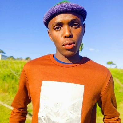 Quite and Intelligent person
⚽Diski⚽
IT