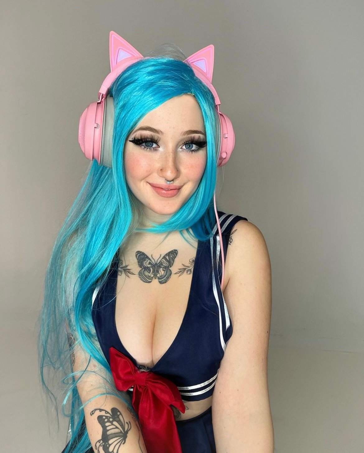 19 y/o gamer girl 🎮
follow my main acc : @egirlgen