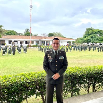 PortillaPonal's profile picture. El Compromiso con Colombia es GRANDE   “Nuestros hombres y mujeres trabajan para brindarle seguridad en el momento que usted lo necesita”