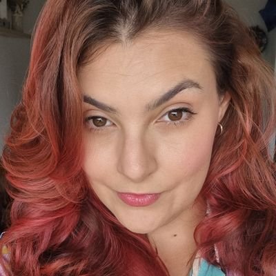 _jessyes's profile picture. It's me, hi!