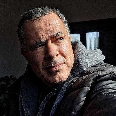 aldsimoes's profile picture. Leitor de bons livros e histórias em quadrinhos, admirador de grandes filmes e adoro de cães.
Co-criador do Canal https://t.co/0oDPHE6cij