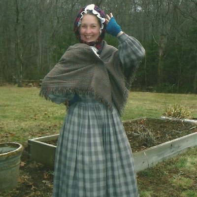 LisaBurbank2's profile picture. Author, Blogger, Herbalist, Homesteader & Prepper, and above all, born-again Christian