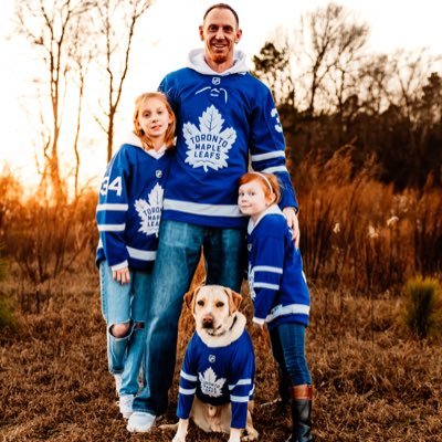 Proud father of 2 girls. Hockey goalie. Maple Leafs, Blue Jays, Raptors, TFC & Bills. Teacher & Golf Coach at Windsor H.S. 🇮🇪🇨🇦🇺🇸