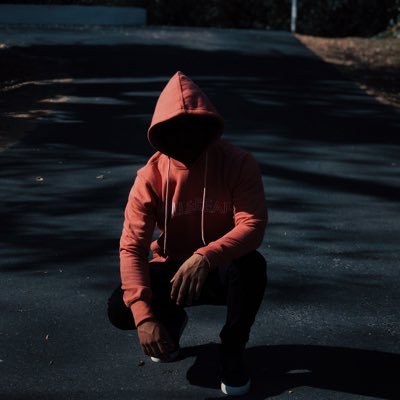 JPi_Arnez's profile picture. Odontólogo y amante de la poesía.