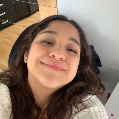 anapaotovar's profile picture. 📹 YouTube: Pao Tovar / Disney Fan 🙌🏼