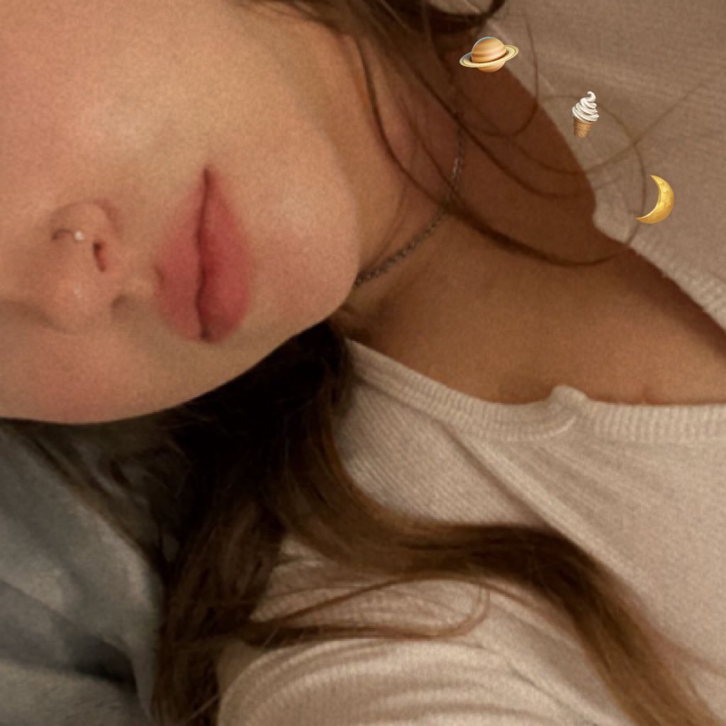 saingence1's profile picture. 23 and unfortunately still chronically online