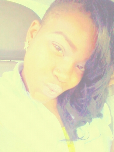 Black&Creole, when it comes down too money I get it, bitches I hit it dumb minded females I aint w'it so when u say dolla$ im going get it!
#teamTATTS
nettybaby