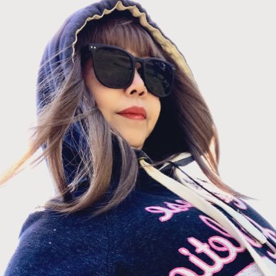 Apirl50192928's profile picture. I like listening to music all the way🙌🌎🅰Me gusta escuchar musica hasta el final😍💕Thank so much for follow me pleaes 🙏And i will follow you👊