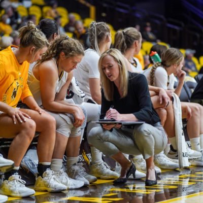 University of Wyoming Women’s Basketball Assistant Coach #OneWyoming #GoWyo | 2021 MWC Tournament Champs 🏆